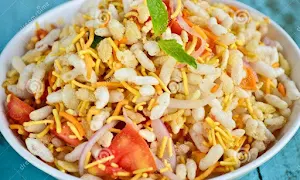 Munna Bhel Puri House - Logo