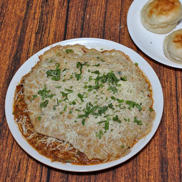 Munna Omlet - Logo