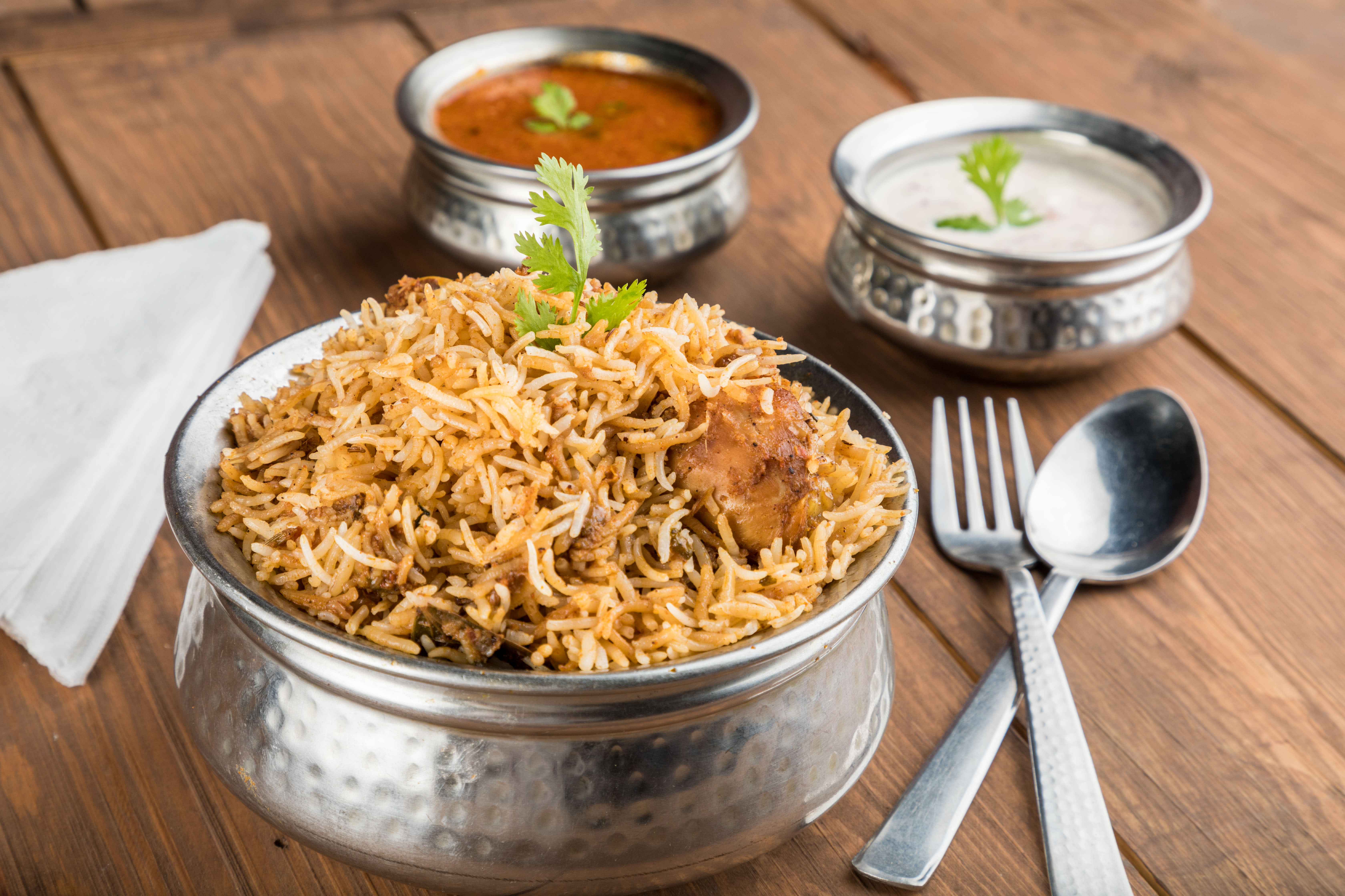 muradabadi chicken biryani - Logo