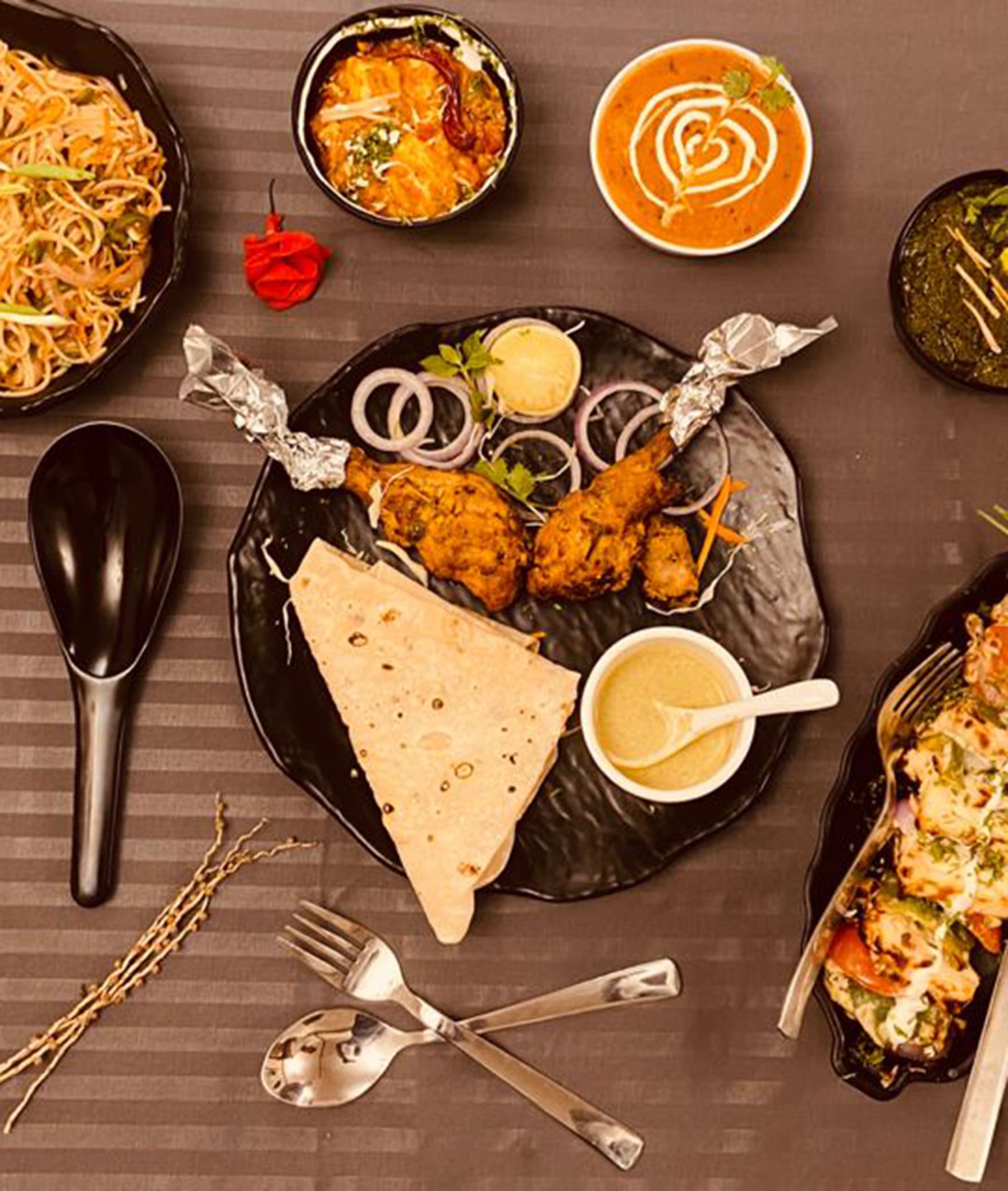 Muradabadi Chicken Darbar - Logo