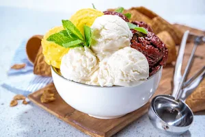 Myfroyoland Premium Frozen Yoghurt - Cover photo