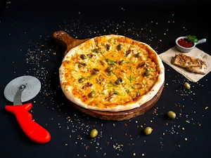 My Love For Pizza - Logo