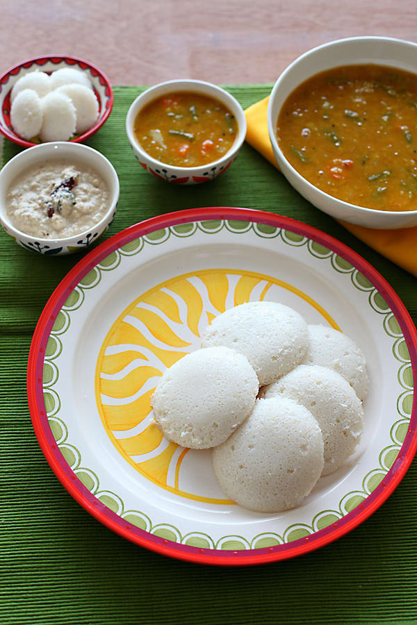 Naadbramha Idli - Logo