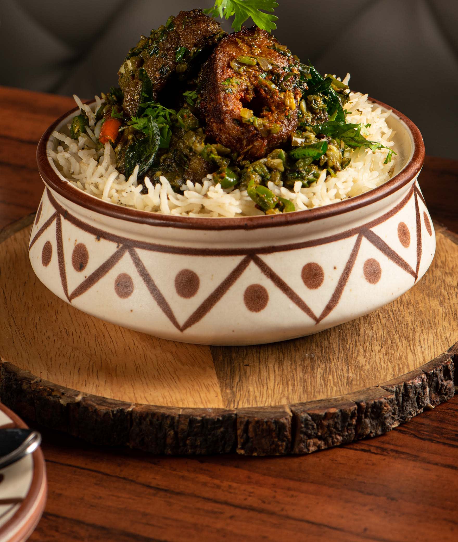 Naatu Kitchen & Bar - Logo