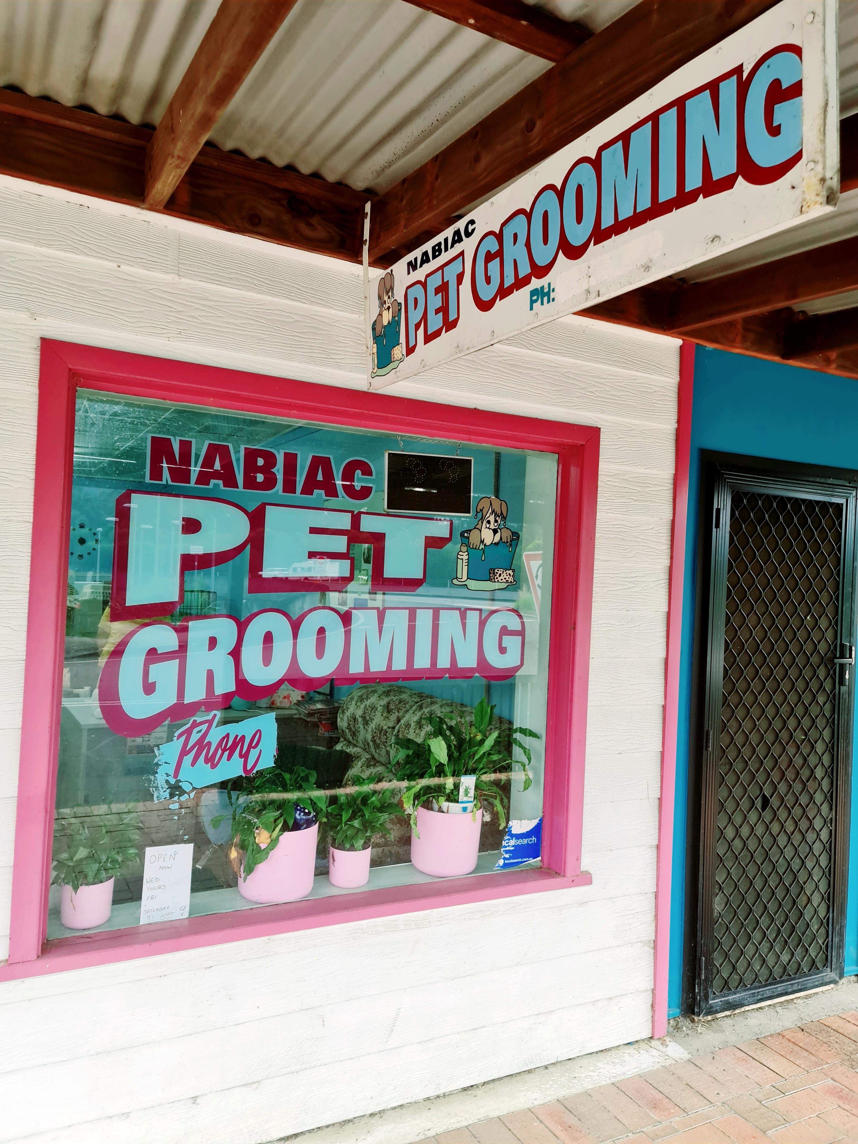 Nabiac Pet Grooming - Cover photo