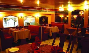 Nafees Restaurant - Logo