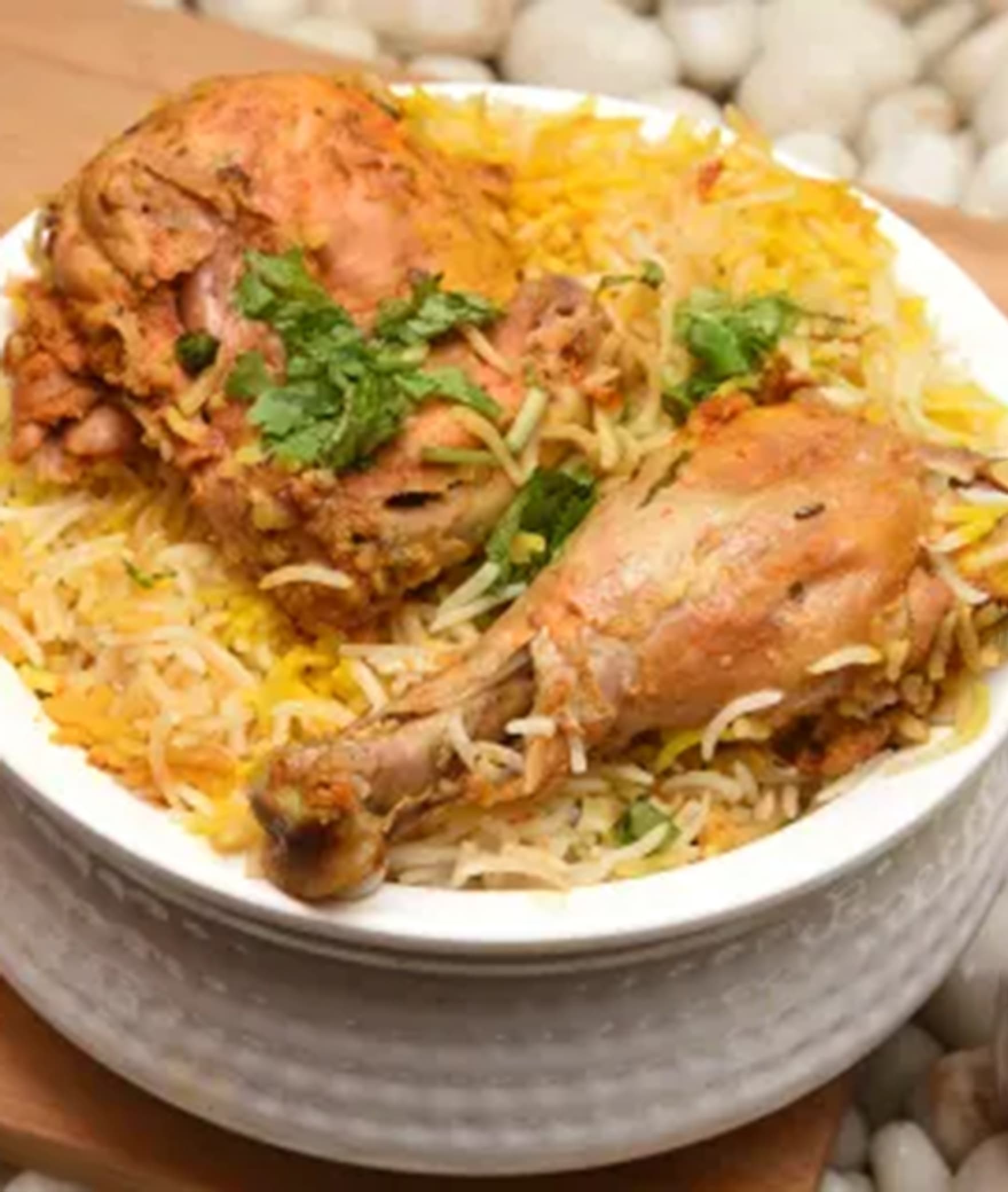 Nafees Restaurant - Logo