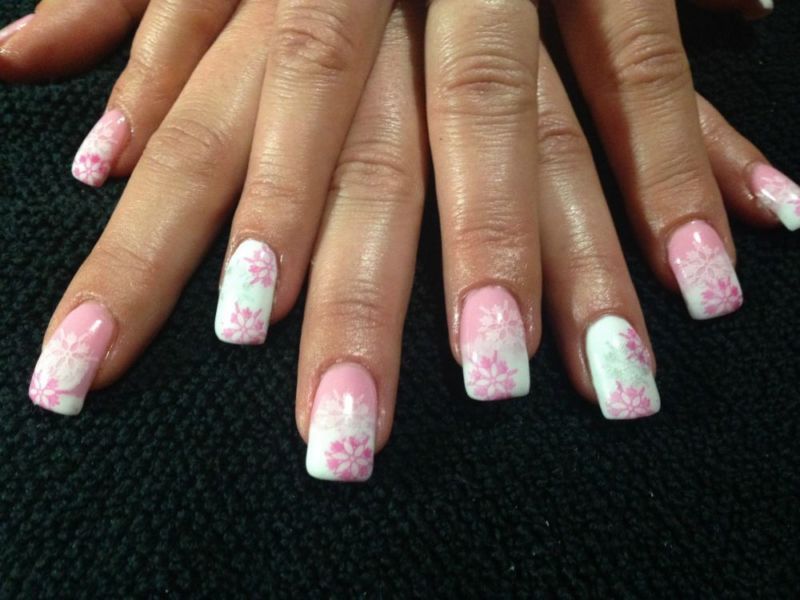 Nails By Mizz T! - Logo