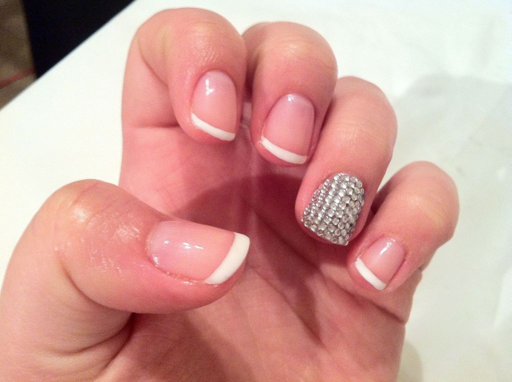 Nails for You - Logo