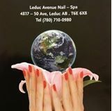 Nail World - Logo