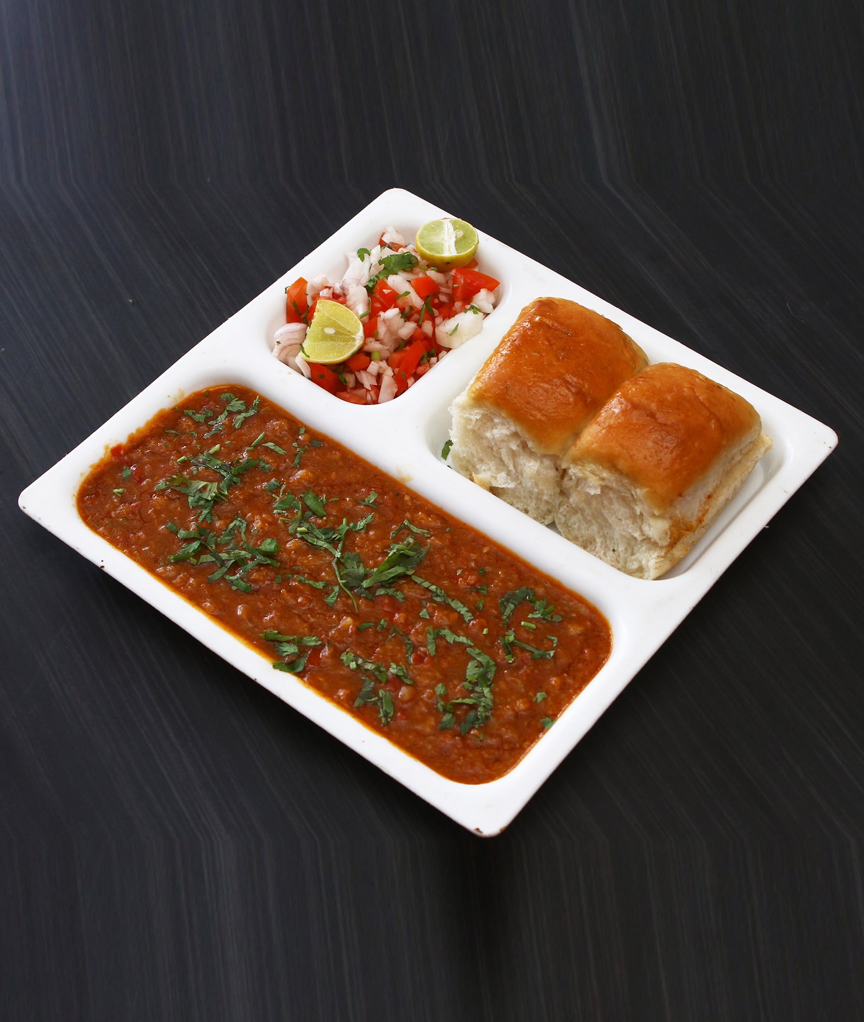 NANDANI KITCHEN AND MASALE - Logo