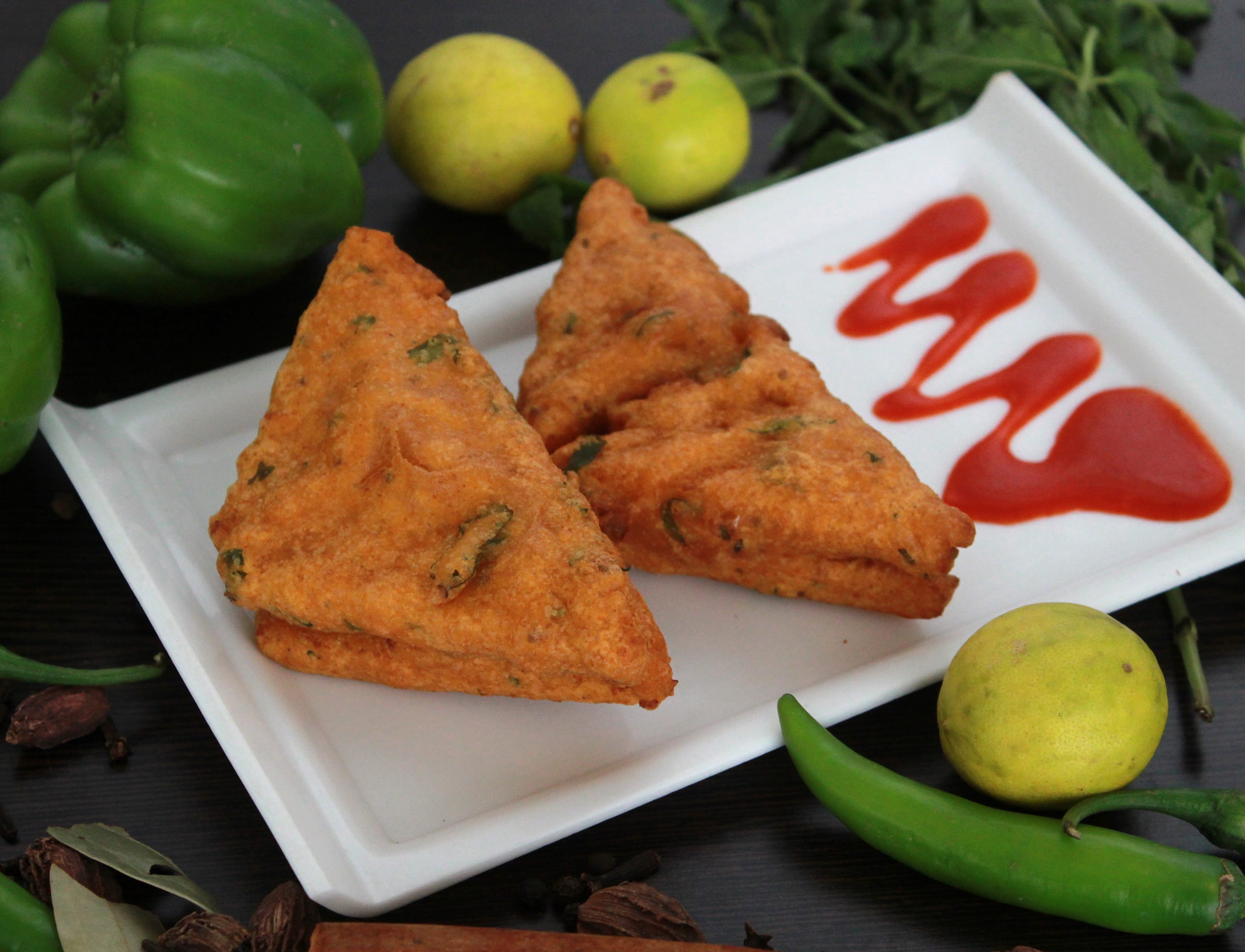 NANDI SWEETS - Logo