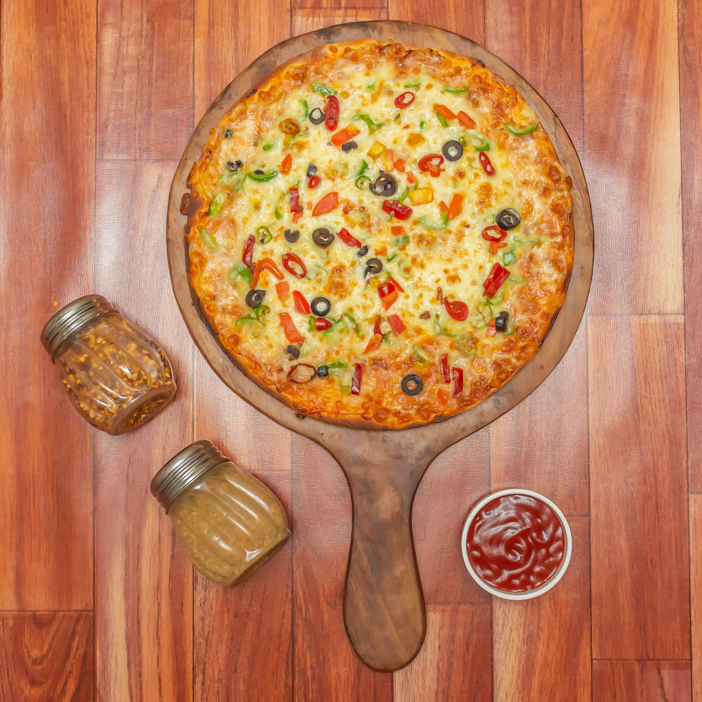 Naples Pizza - Raiya Chowk - Logo