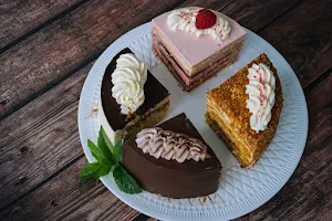 Nathu's Pastry Shop - Logo
