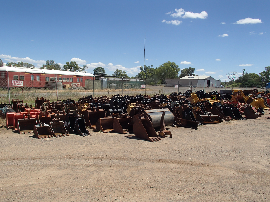 Nationwide Machinery Sales & Hire - Logo