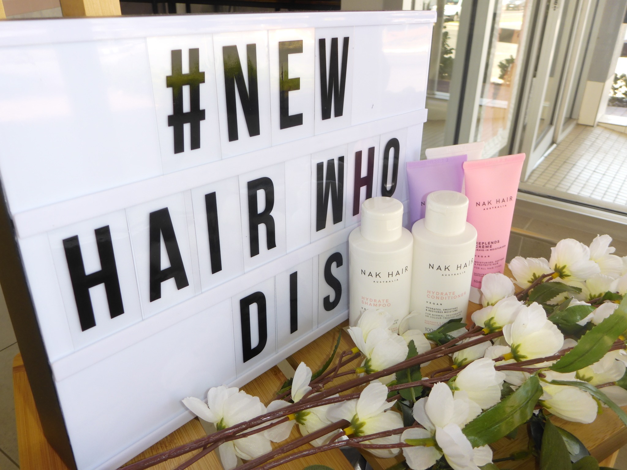 Naturally SAS Hair & Beauty - Logo
