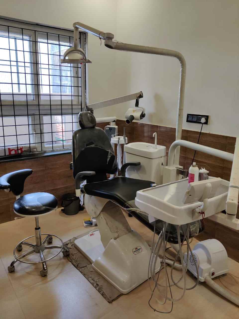 Navkar Multispeciality Dental Clinic - Cover photo