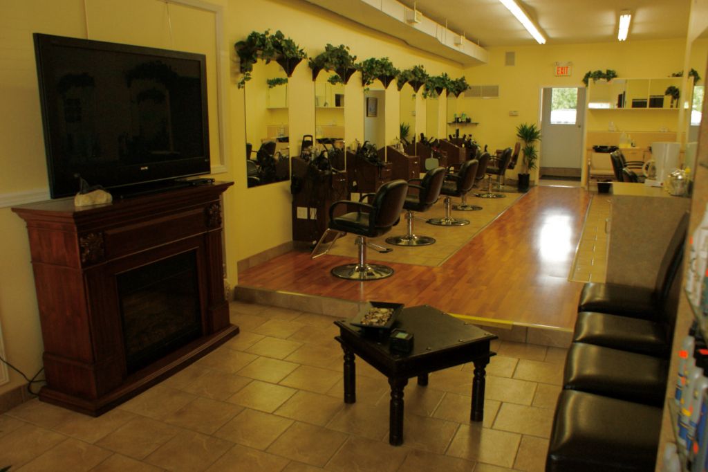 NDulgence Salon and Spa - Logo