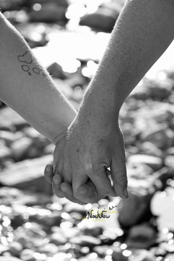 Neu View Photography - Logo