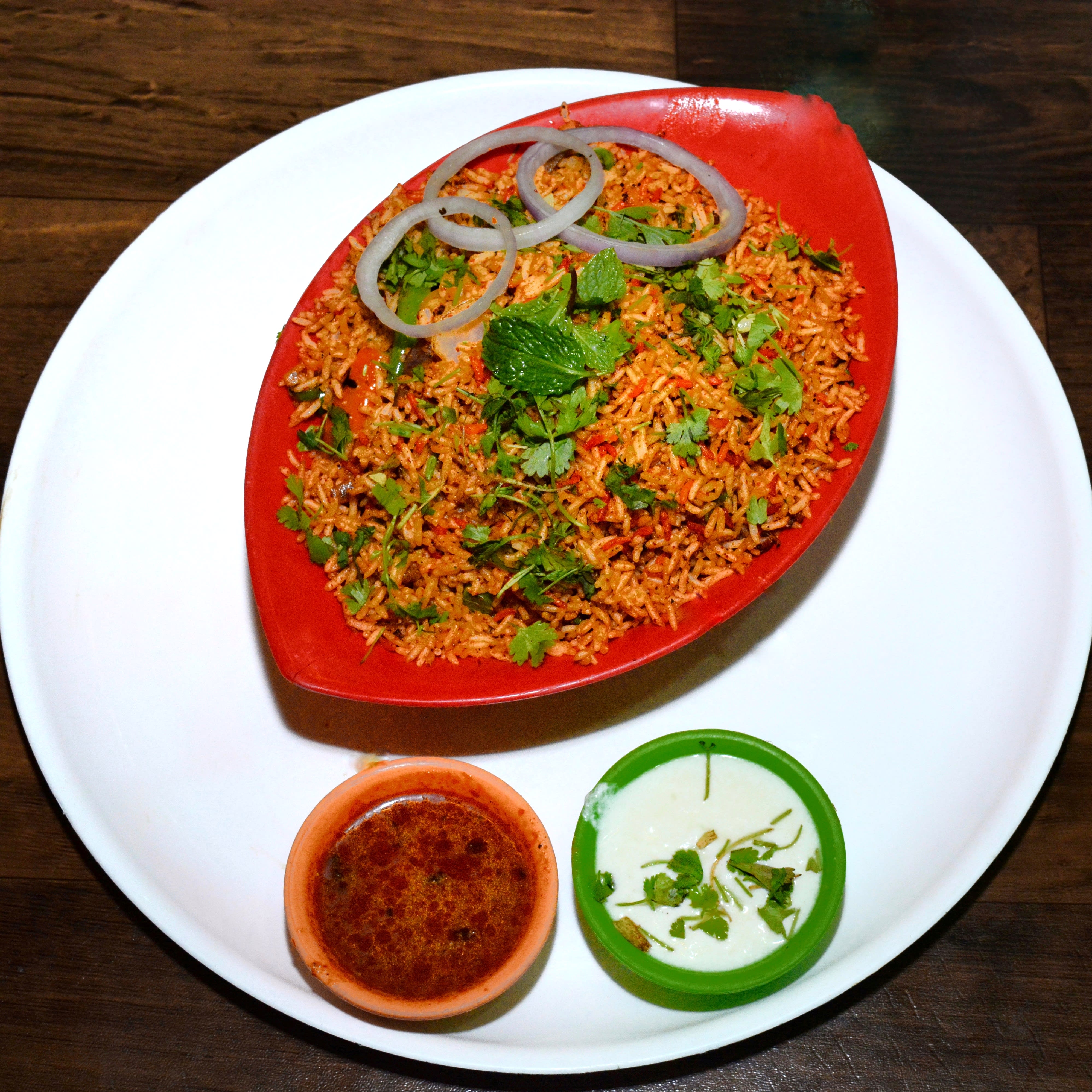 New Chola's Restaurant - Logo