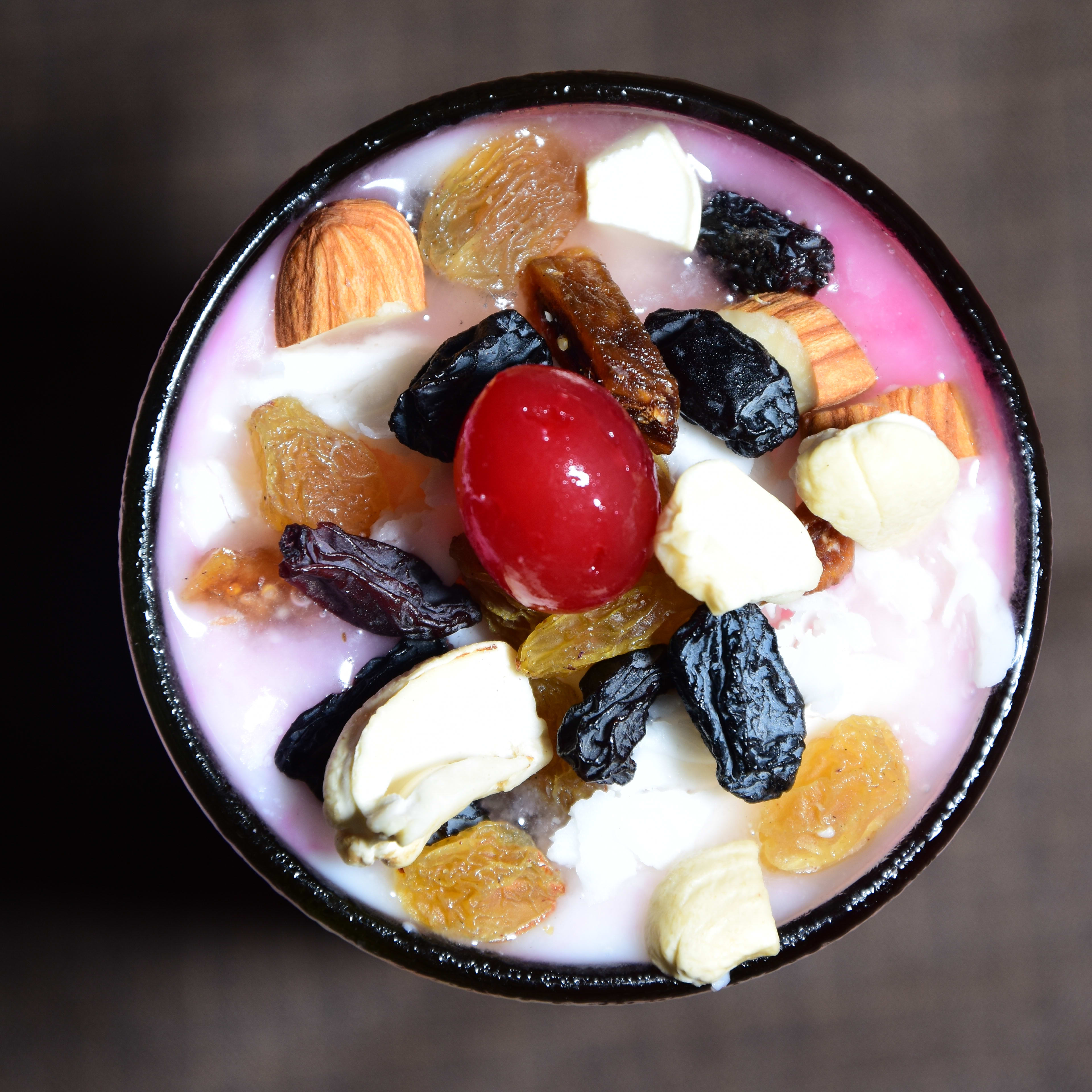 New Madhav lassi & ice cream palour - Logo