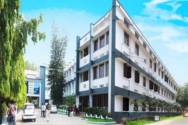 Newman College Thodupuzha - Logo