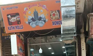 New momos Jackson - Logo