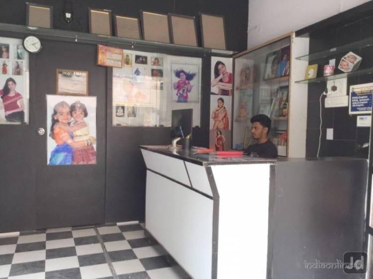 New Naveen Digital Photo Studio - Cover photo