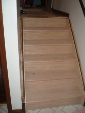 Nievas Flooring and More - Logo