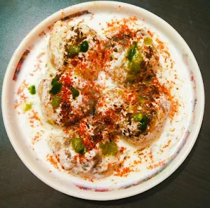 Nikku food plaza - Logo