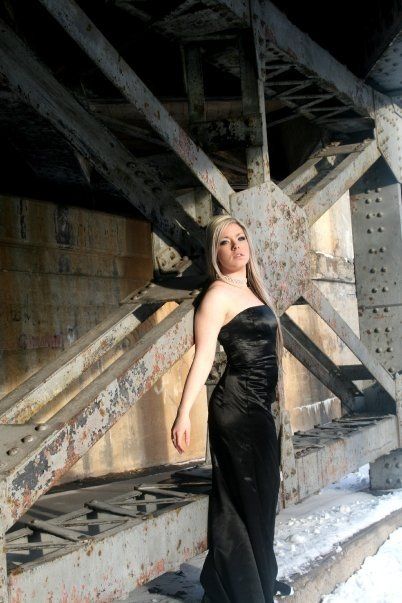 Ninas Dressmaking - Cover photo