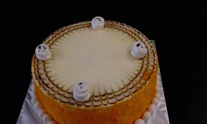 Ninety Degrees The Cake Studio - Logo