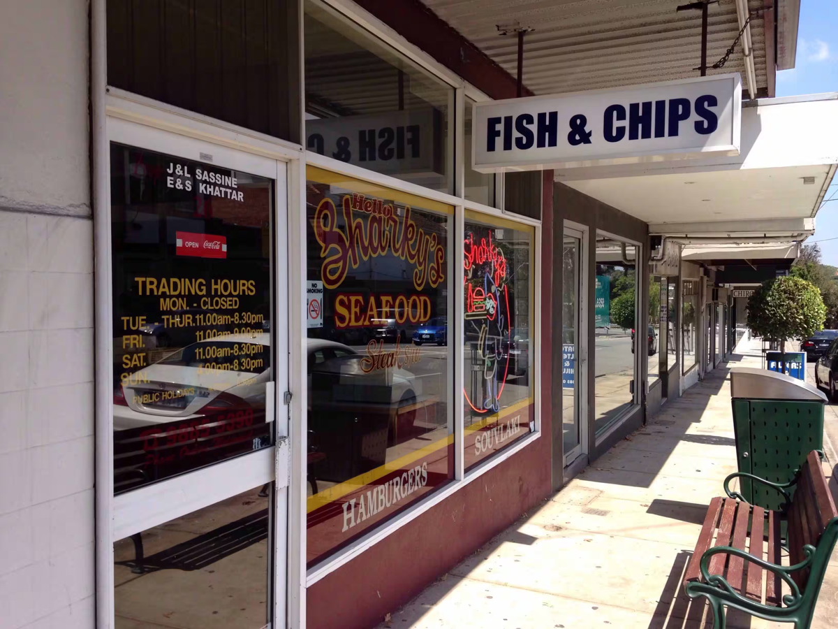 Nino's Fish Bar Mandurah - Logo