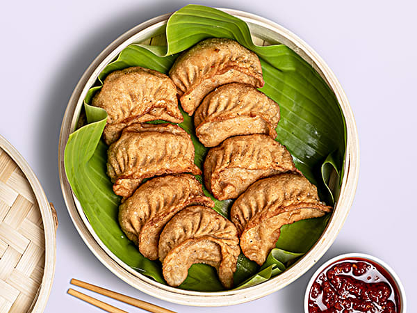 Noodles Hut - Logo