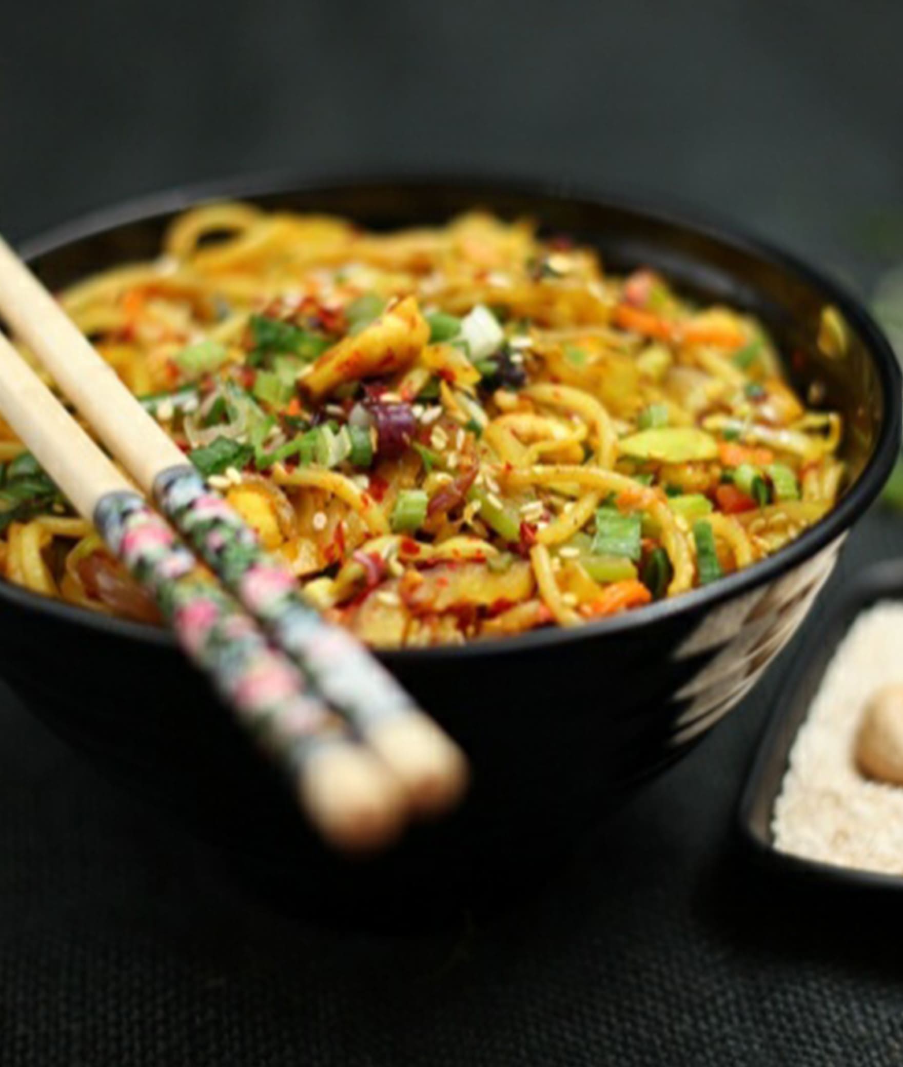 Noodles Nest - Logo