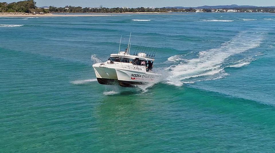 Noosa Charters - Logo