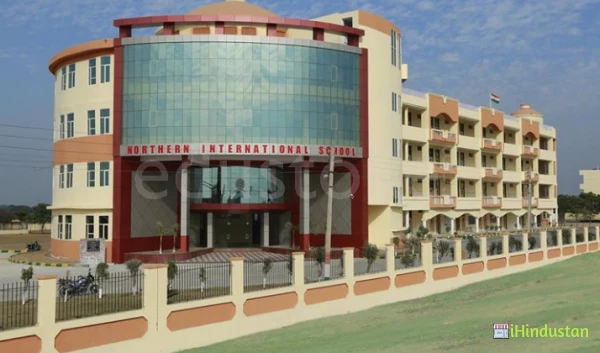 Northern International School - Logo