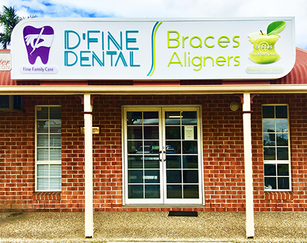 North Rocky Dental - Logo