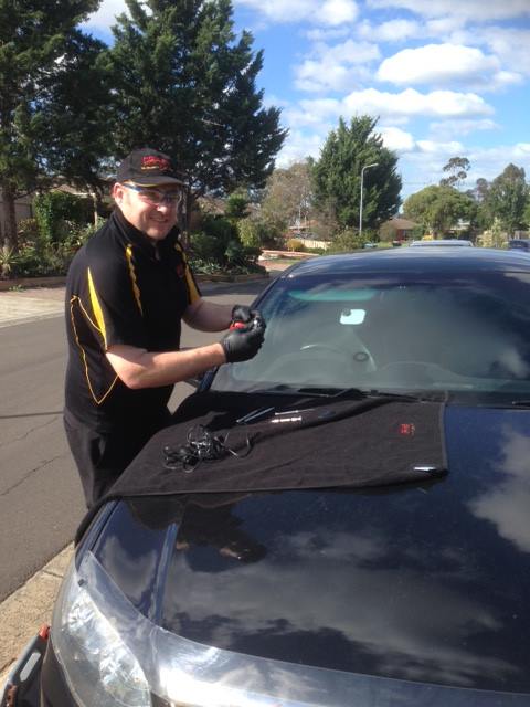 Novus Autoglass Riverina - Logo