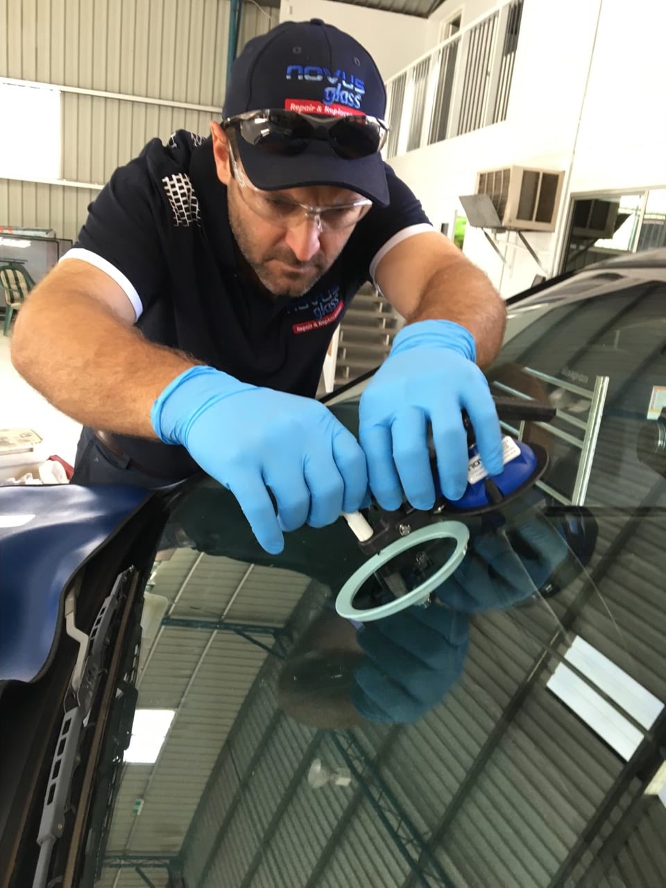 Novus Auto Glass - Logo