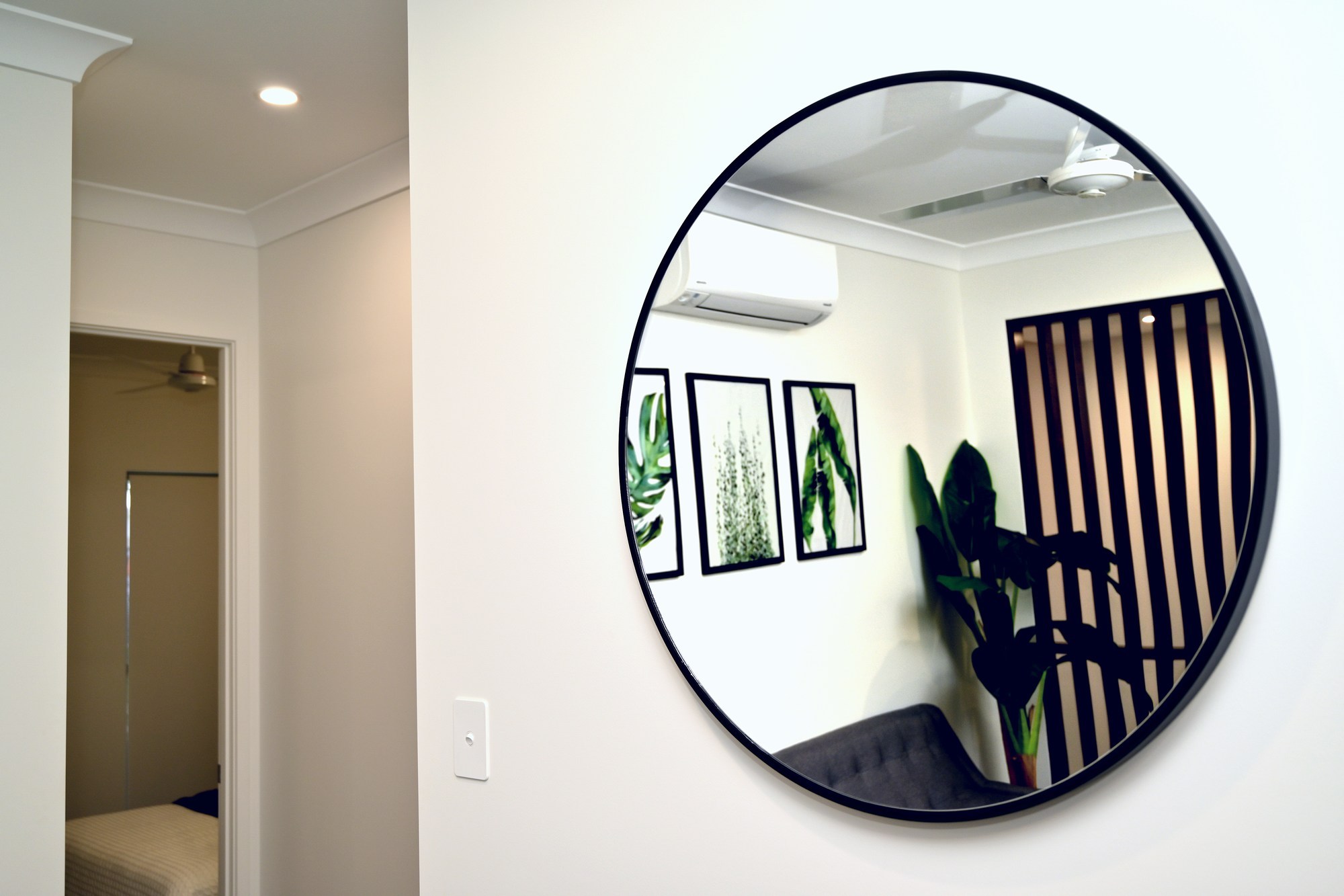 NQ Glass & Aluminium Fitouts - Cover photo