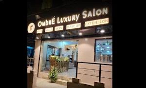 Ombre luxury unisex salon - Logo
