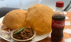 Om Corner Chhole Bhature - Logo