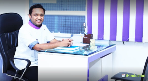 Om Dental Care - Logo