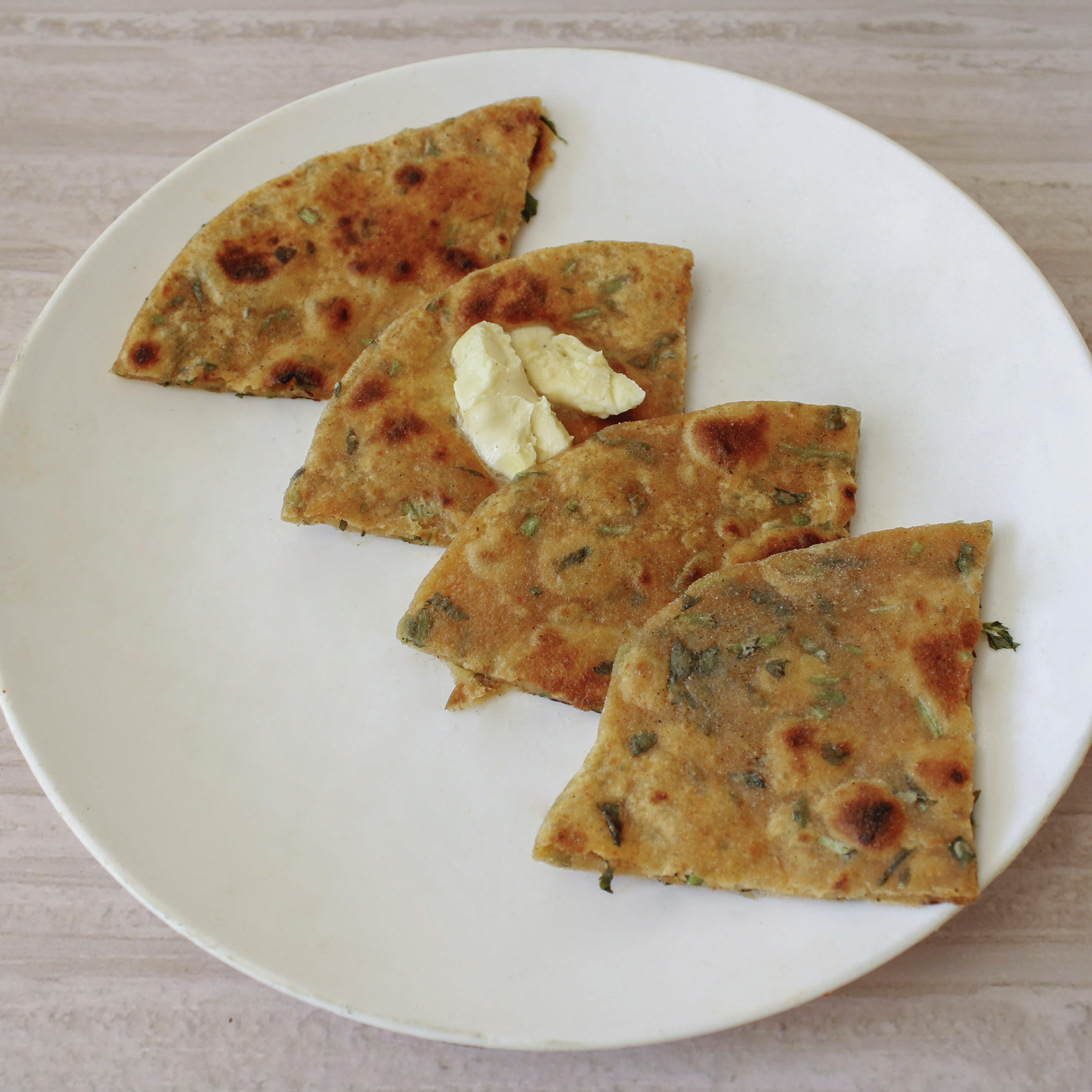 Om Paratha House - Logo