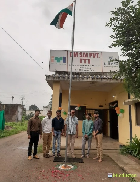Om Sai PVT. ITI Chandangaon Chhindwara - Logo