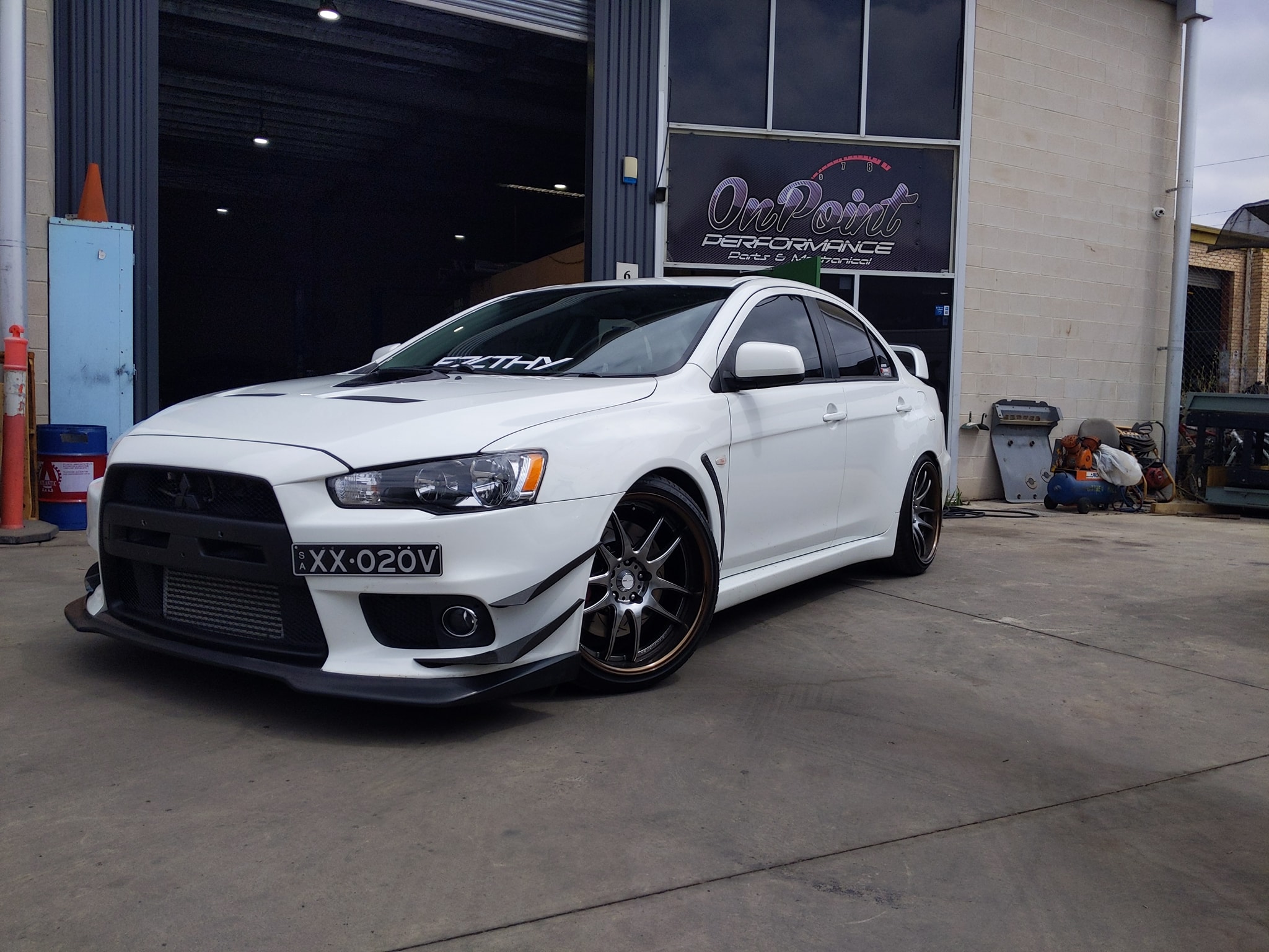 Onpoint Performance Parts & Mechanical - Logo