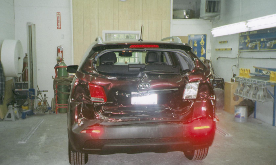 On Time Autobody - Logo