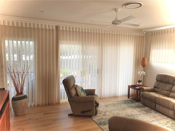On Time Awnings & Blinds - Logo
