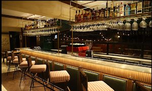Ooh Pitara - Fun Dine - Logo